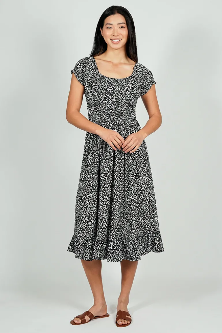 Beechers Brook Floral Short Sleeve Tiered Midi Dress - Black