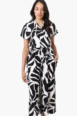 Beechers Brook Patterned Short Sleeve Crossover Jumpsuit - Black
