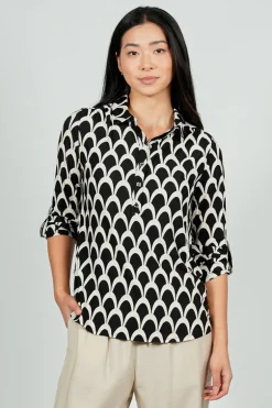 Beechers Brook Patterned Button Down Roll Up Sleeve Blouse - Black