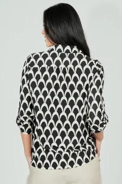 Beechers Brook Patterned Button Down Roll Up Sleeve Blouse - Black