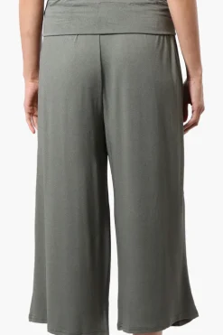 Costa Blanca Solid Fold Over Cropped Pants - Olive