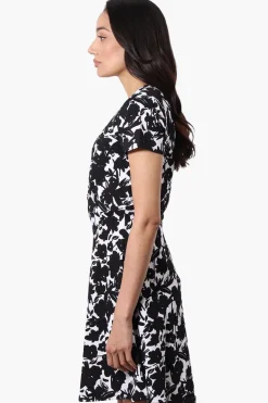 Impress Floral Short Sleeve Button Down Day Dress - Black