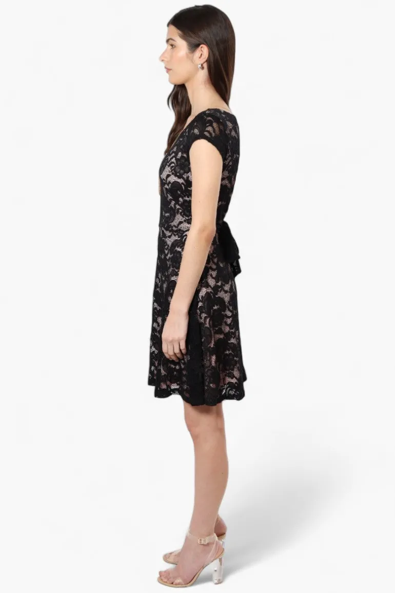 Limite Floral Lace Necklace Cocktail Dress - Black